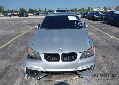 2008 BMW 335I из США, поврежденный, VIN WBAVB73558VH24555